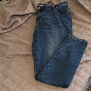 Old navy jeans -rockstar